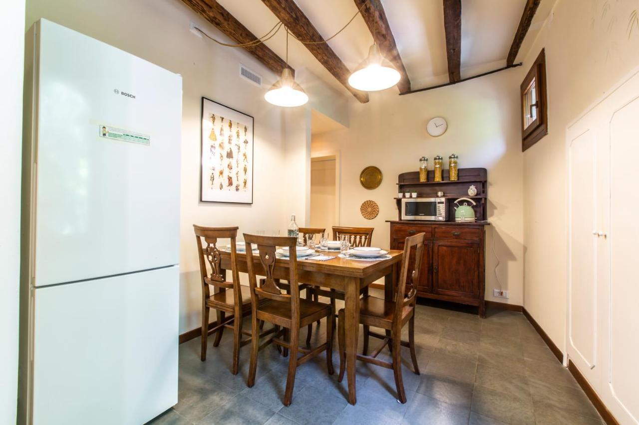 Riva De Biasio Charming Apartment Venesia Bagian luar foto